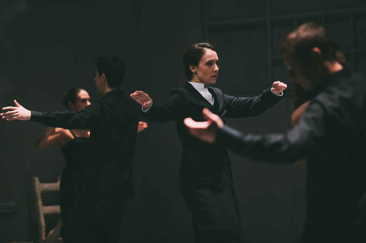 Onegin-_-Stage-Russia(4)